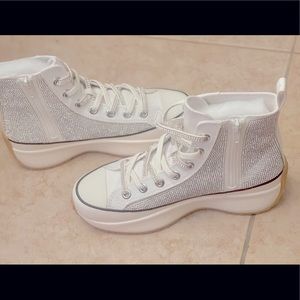 Brand New, Steve Madden, the Shaft-R Rhinestone Embellished Platform Sneaker